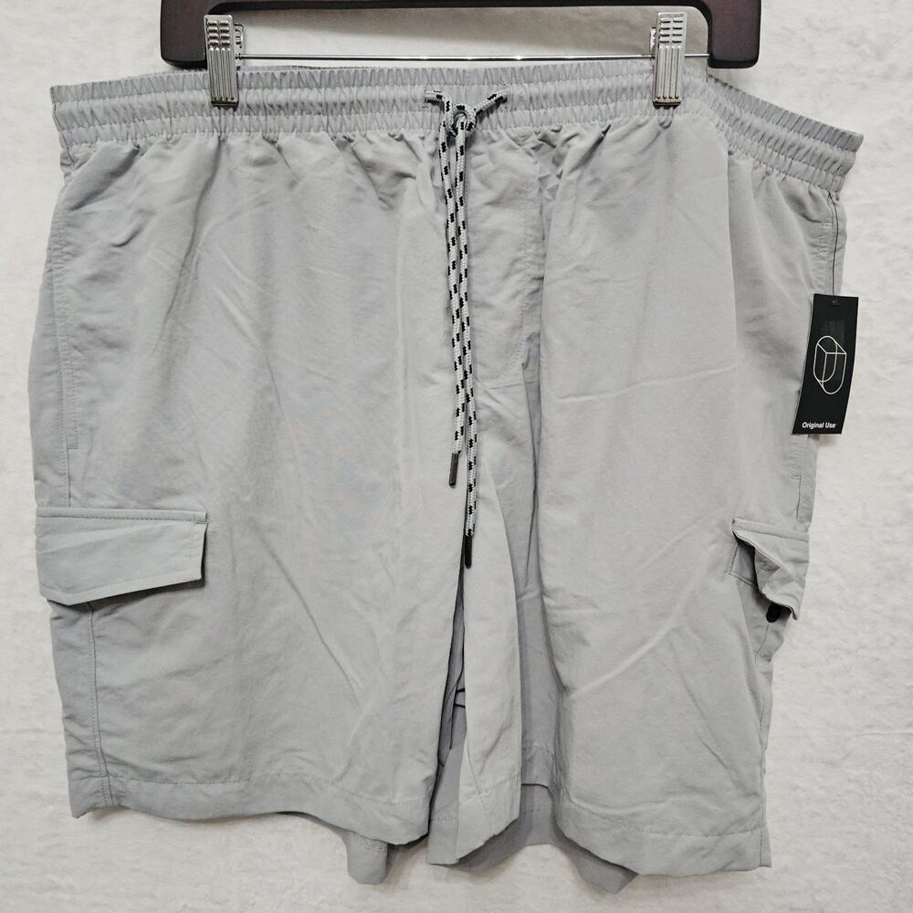 NWT Mens Shorts L Chino Gray Cargo Pockets Gorp Utility Techwear Utilitarian